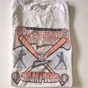 Padres tee shirt